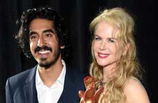 Nicole Kidman y otro hombre, Dev Patel?