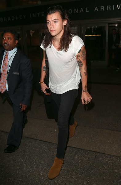 Harry Styles Arriving Flight