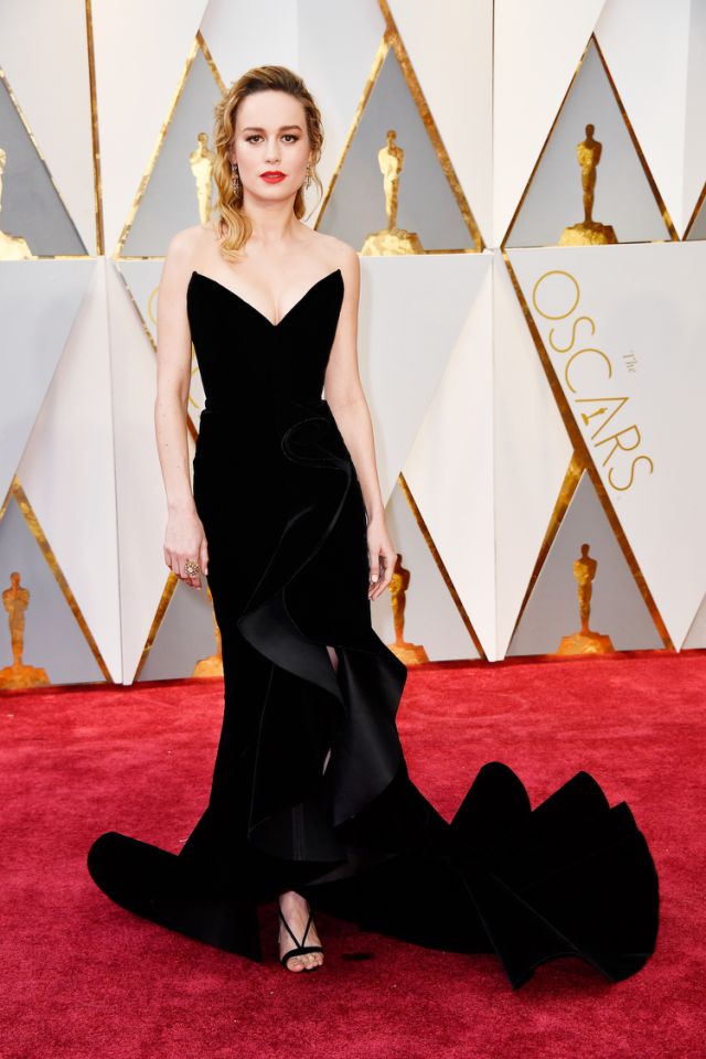 brie larson red carpet oscars