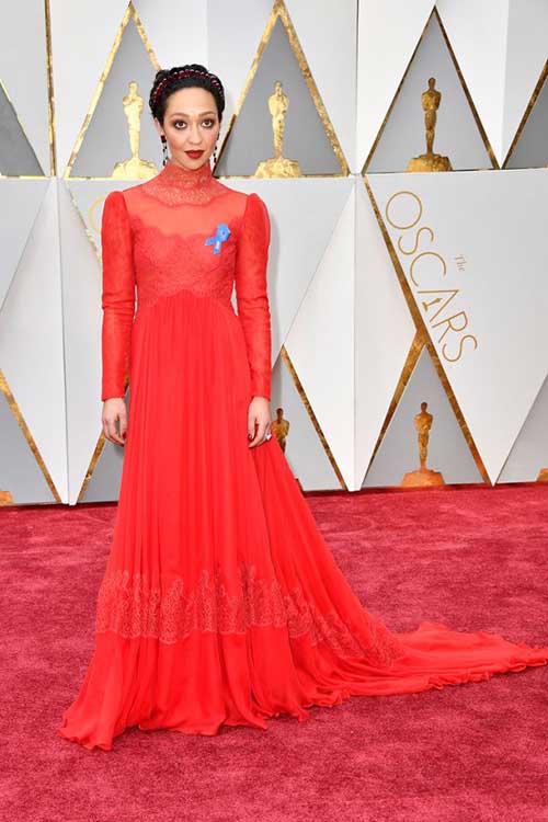 ruth negga red carpet oscars