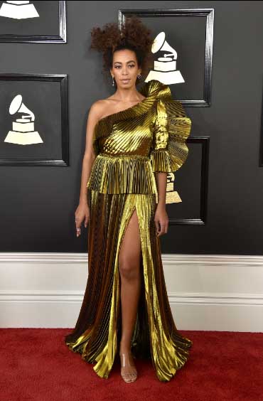 solange grammy red carpet 2017