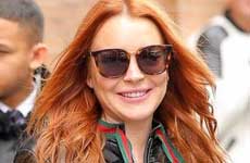 Lindsay Lohan lanza nueva linea de modas, Bufandas?