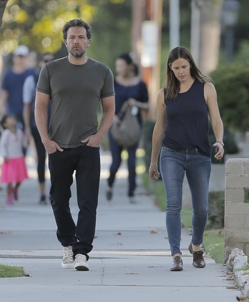 Ben Affleck Jennifer Garner Out Breakfast santa monica 2016 1