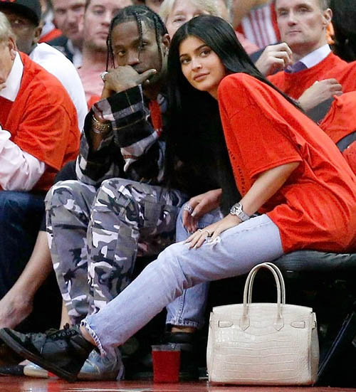 kylie jenner and travis scott game