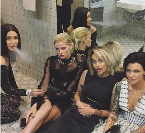 paris jackson bella hadid ruby rose model met gala bathroom