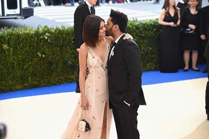 Selena Gomez the weeknd met gala