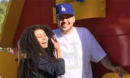 blac chyna rob kardashian smiling together