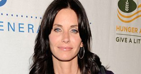 Courteney Cox se ve natural otra vez!! Habla de su cara!