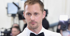 Alexander Skarsgard y Alexa Chung terminaron