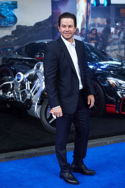 Mark Wahlberg Transformers Last Knight Global