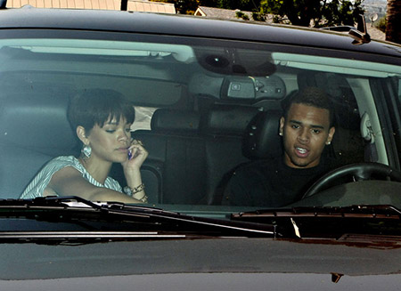 rihanna chris brown car