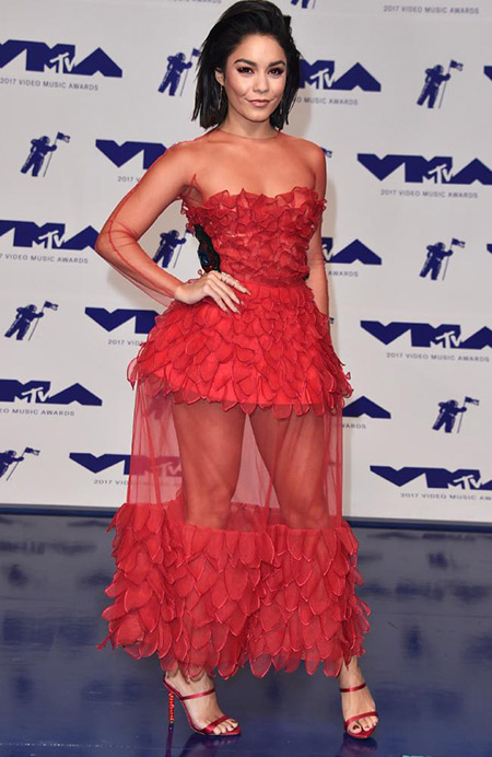 vanessa hudgens vmas 2017