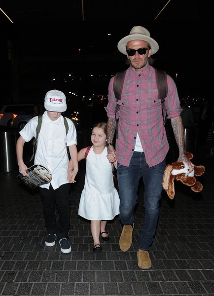 David Beckham Spotted LAX kids