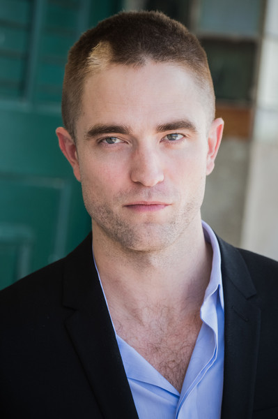 Robert Pattinson Photocall France