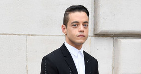 Vean a Rami Malek como Freddie Mercury en Bohemian Rhapsody! OMG!!