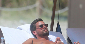 Scott Disick con Sofia Richie – se besaron en Miami!