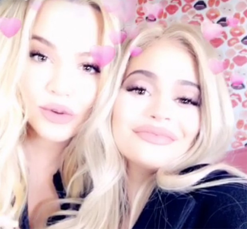 khloe kylie twins