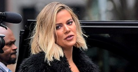 Khloe Kardashian muestra baby bump – es niño!?