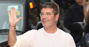 Simon Cowell al hospital tras caída en casa