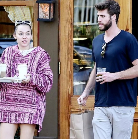 miley cyrus liam hemsworth wedding bands