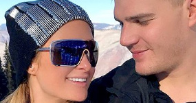 Paris Hilton comprometida con Chris Zylka!!