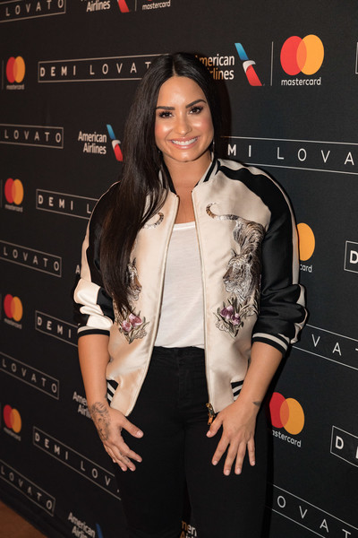 Demi Lovato American Airlines Mastercard