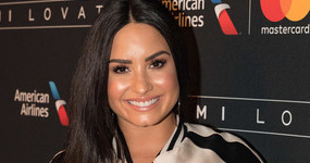 Demi Lovato y Wilmer Valderrama volvieron?