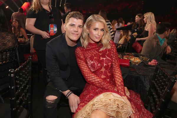 Paris Hilton 2018 fiance iHeartRadio Music Awards