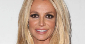 Padre de Britney Spears buscando finalizar la tutela legal sobre ella?