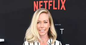 Kendra Wilkinson quiere hacer dinero de su divorcio y salvar los ratings