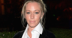 Kendra Wilkinson llora en video donde habla de su posible divorcio