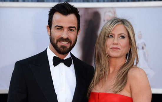 Jennifer Aniston Justin Theroux Dog Custody Fight