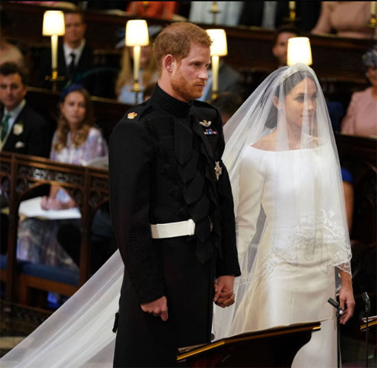 prince harry meghan markle wedding altar