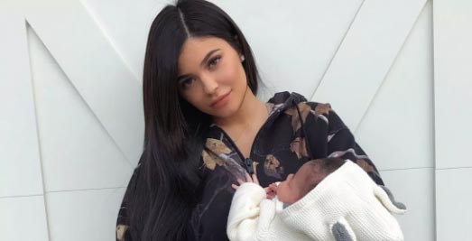 kylie deleted baby stormi pics