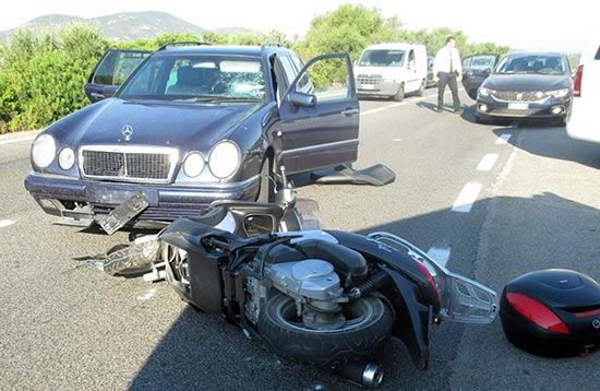 George Clooney Car Accident Photos 07