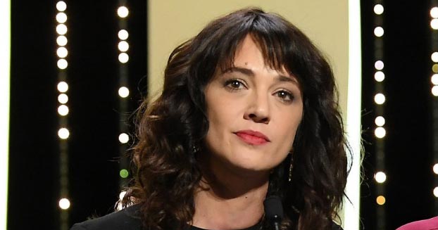 asia argento fuera de X Factor Italia