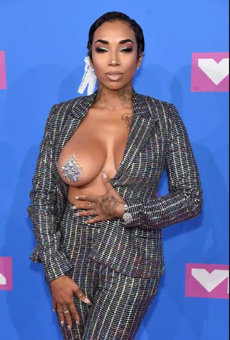 sky 2018 MTV Video Music Awards Arrivals