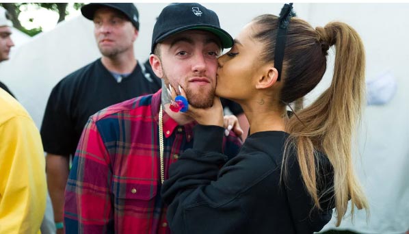 ariana and mac kiss