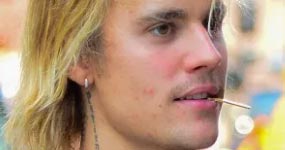 Justin Bieber tiene espinillas por compromiso con Hailey Baldwin