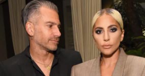 Lady Gaga confirma compromiso con Christian Carino