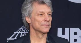 Jon Bon Jovi critica a Kim Kardashian – LMAO!