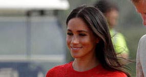 Meghan Markle deja la etiqueta en su vestido ESCANDALO! LOL!