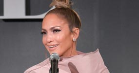 Jennifer Lopez siempre piensa que es la mejor! Second Act!
