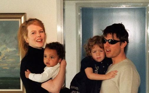 nicole kidman tom cruise con sus hijos connor bella