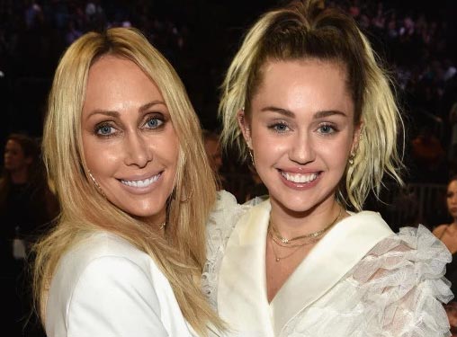 miley cyrus tish cyrus