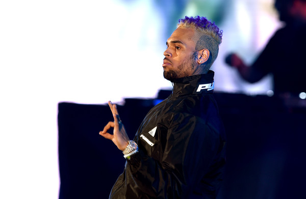 Chris Brown Can Survive Radio com Event Show