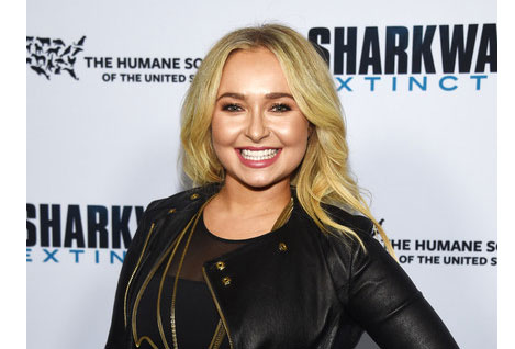 hayden panettiere sharkwater