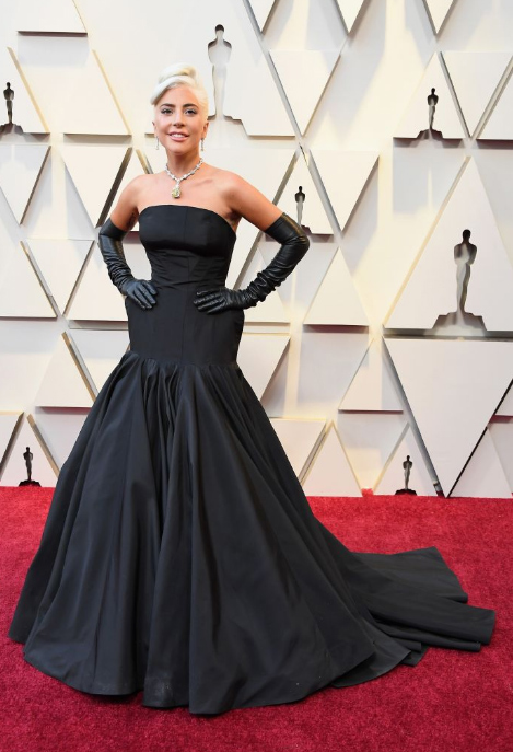 red carpet oscars 2019 lady gaga