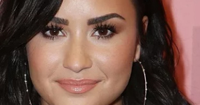 Demi Lovato terminó con Henry Levy