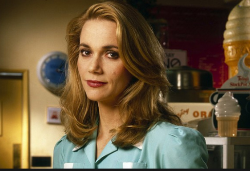 Peggy Lipton Twin Peaks Norma